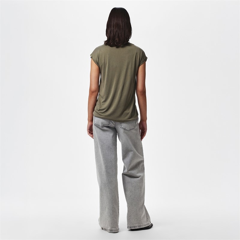 Womens Amala T-Shirt Grape Leaf - Image 2
