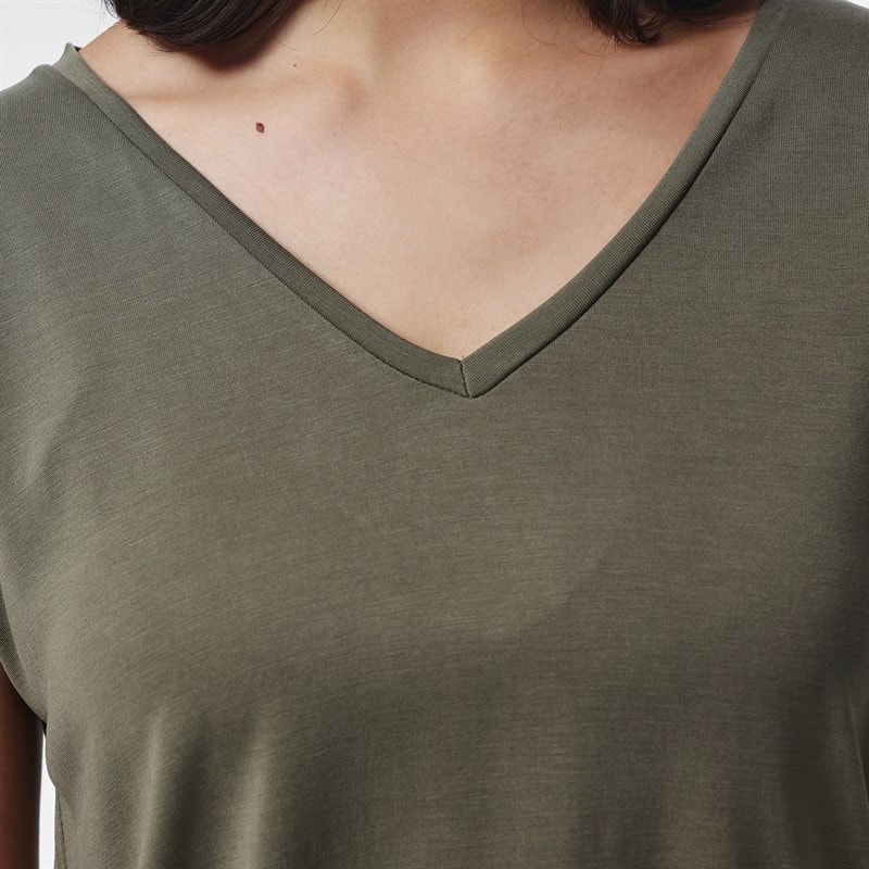 Womens Amala T-Shirt Grape Leaf - Image 4