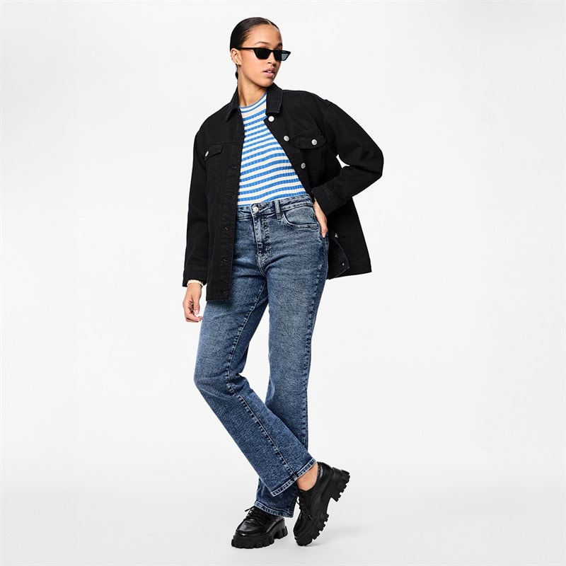 Womens Kelly Straight Leg Jeans Medium Blue Denim - Image 4