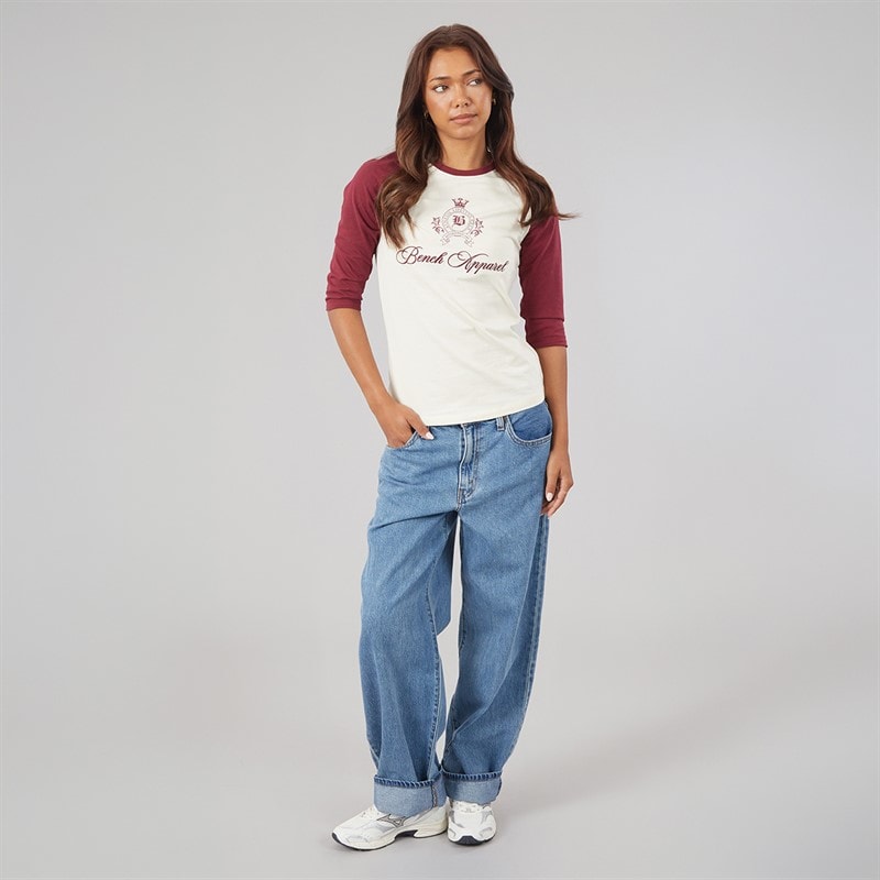 Womens Diah 3/4 Sleeve T-Shirt With Crest Graphic Winter White/Cordovan - Image 3