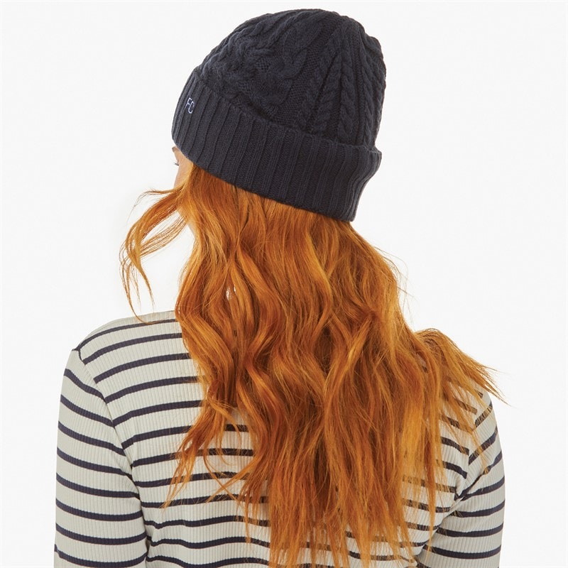 Womens Cable Scarf And Beanie Set Midnight/Paradise Blue - Image 4