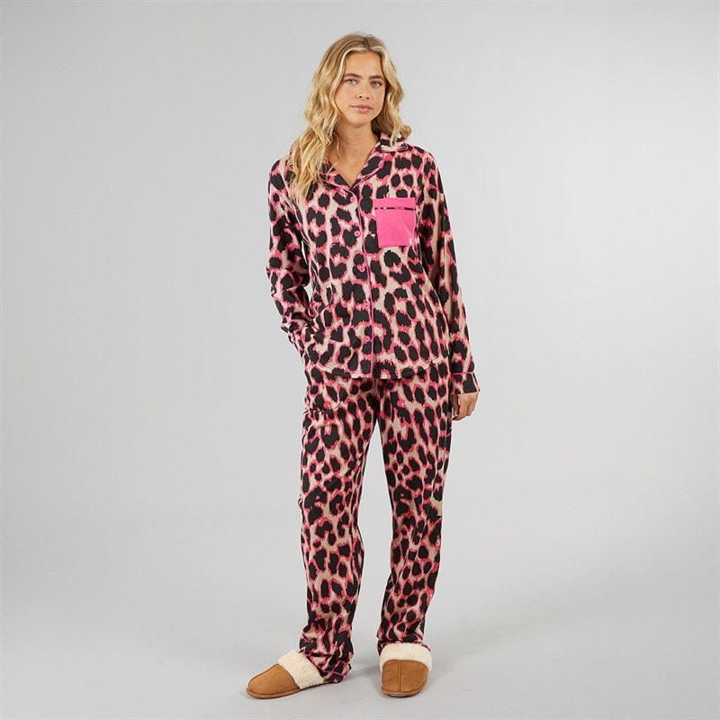 Womens Cotter Pyjamas Leopard - Image 4