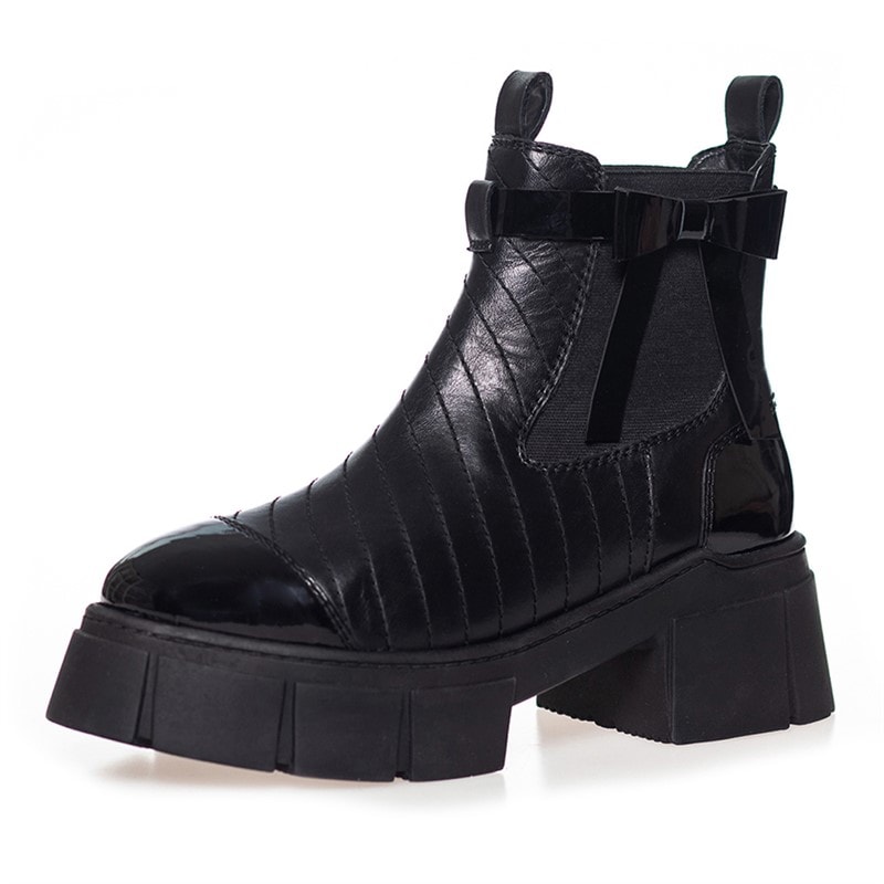 Copenhagen Shoes Womens Falling Boots 0011 Black Patent - Image 2