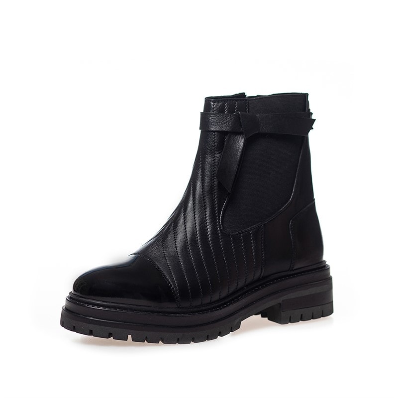 Copenhagen Shoes Womens When Autumn Comes Boots 0011 Black Patent - Image 2