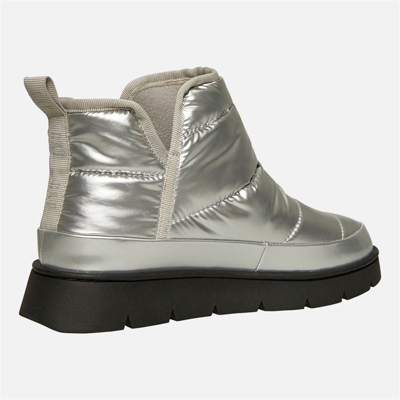 GAP Womens Richmond Mid Metallic Snow Boots Silver - Image 5
