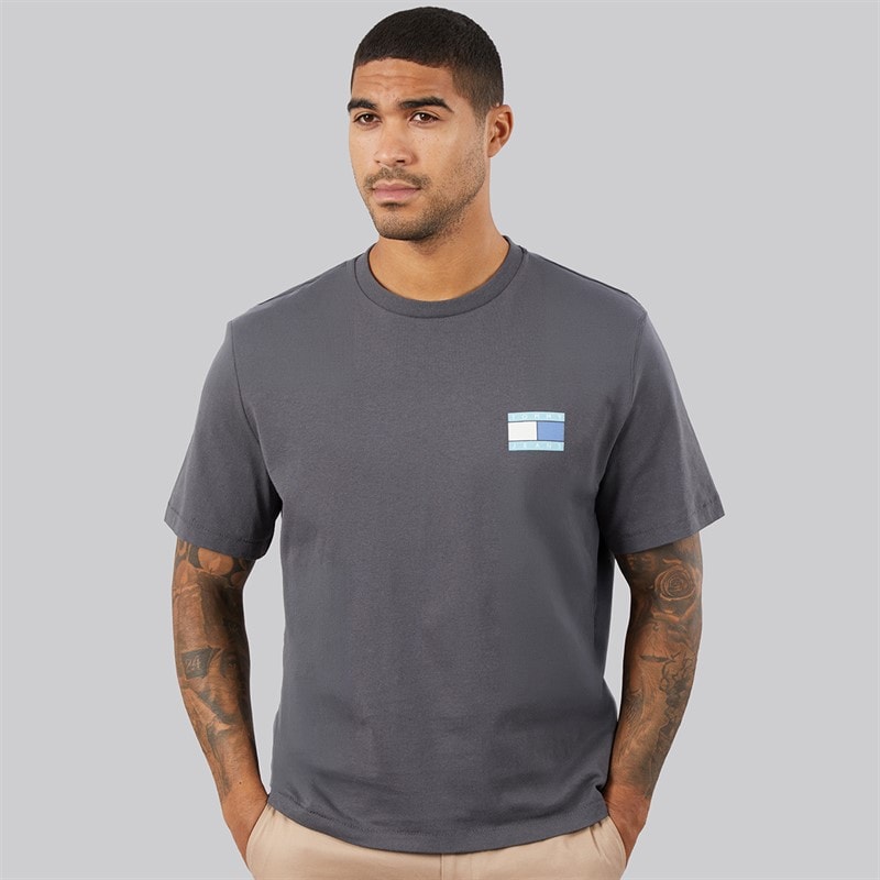 Tommy Jeans Mens Peaks Back Print T-Shirt Washed Black - Image 2