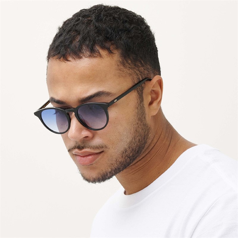 MessyWeekend New Depp Sunglasses Black - Image 4