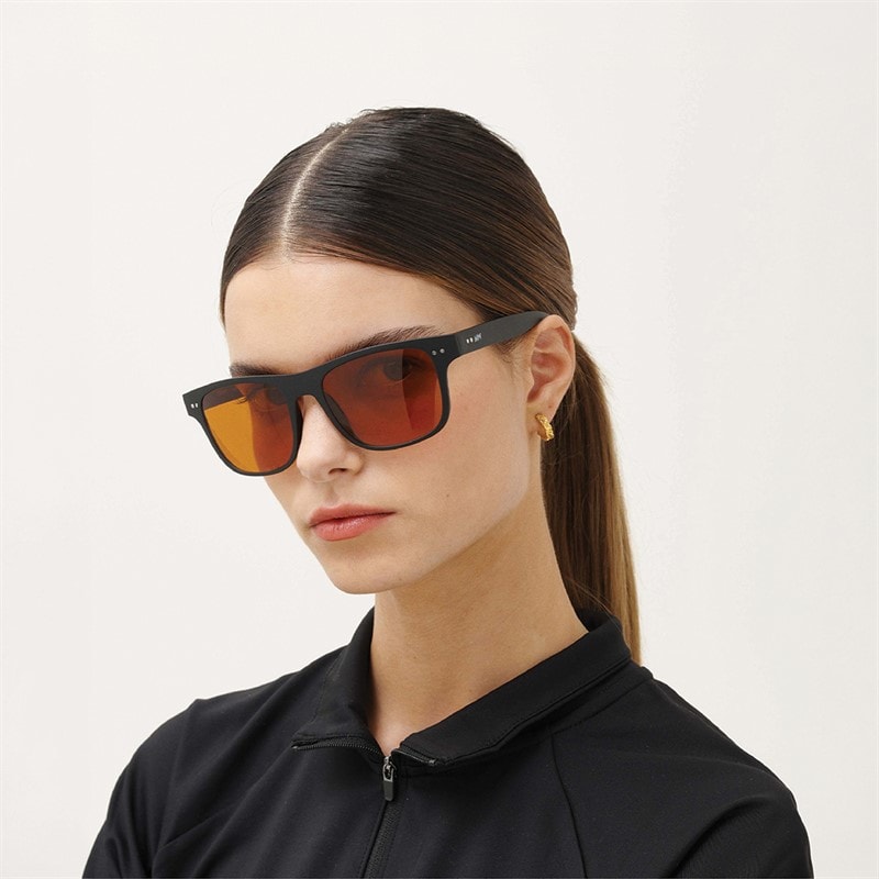 MessyWeekend Tempo Sunglasses Black - Image 5