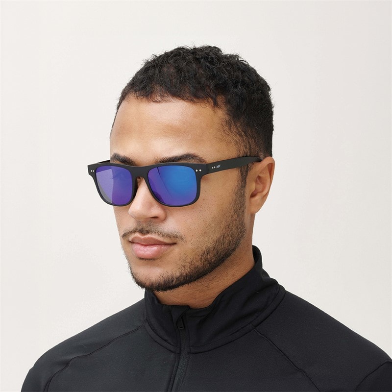 MessyWeekend Tempo Sunglasses Black - Image 4