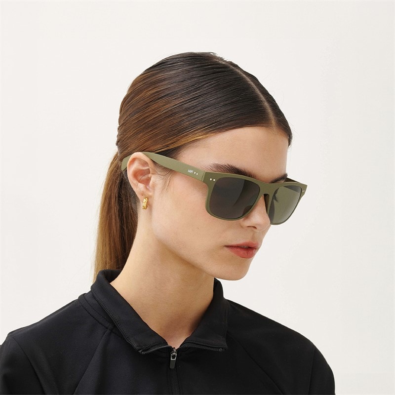 MessyWeekend Tempo Sunglasses Army - Image 4