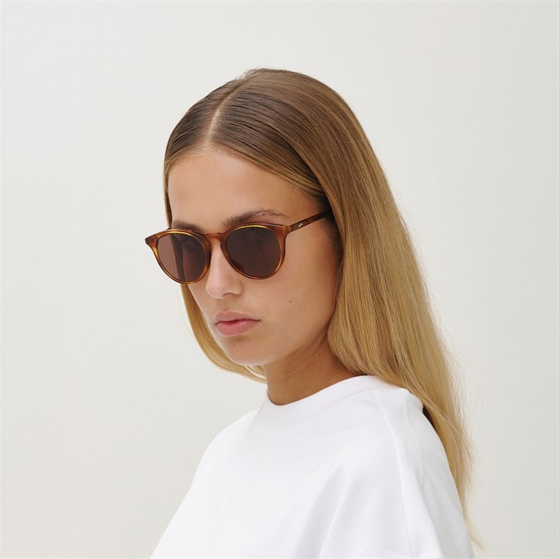 MessyWeekend New Depp Sunglasses Havana - Image 5