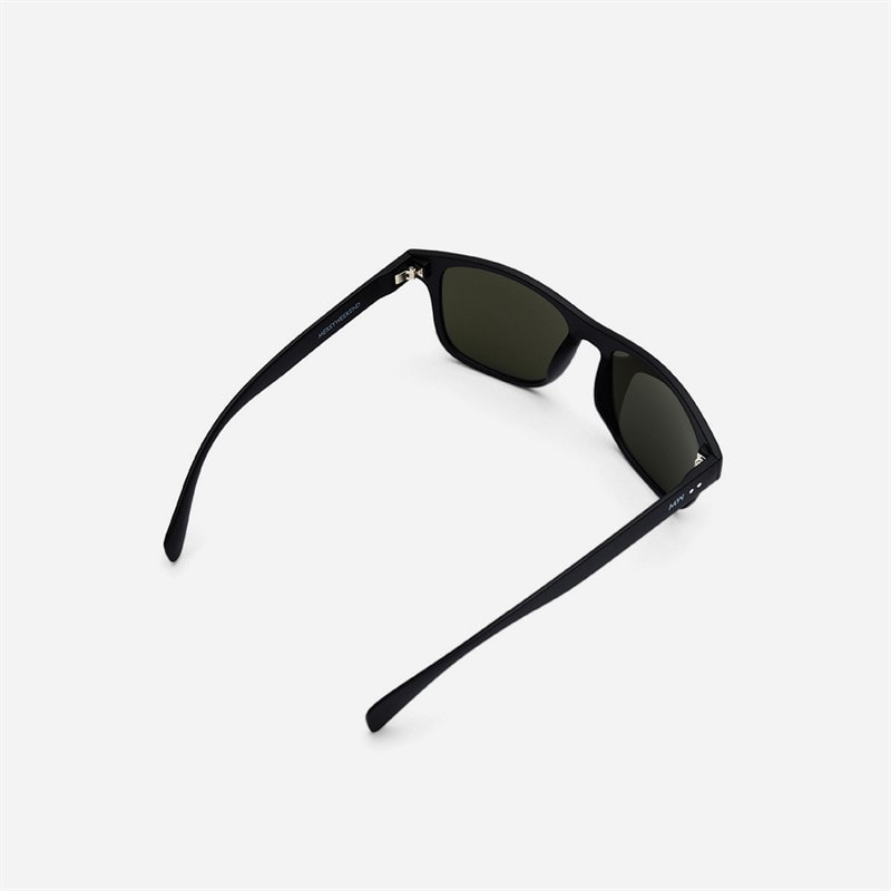 MessyWeekend Tempo Sunglasses Black - Image 3
