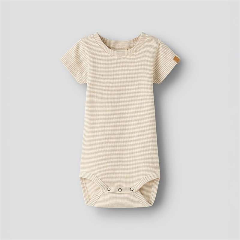 Lil' Atelier Kids Feng Short Sleeve Babygrow Oxford Tan
