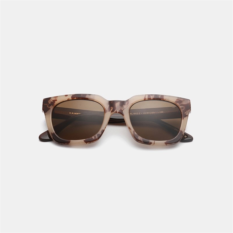 A Kjærbede Nancy Sunglasses Hornet - Image 2