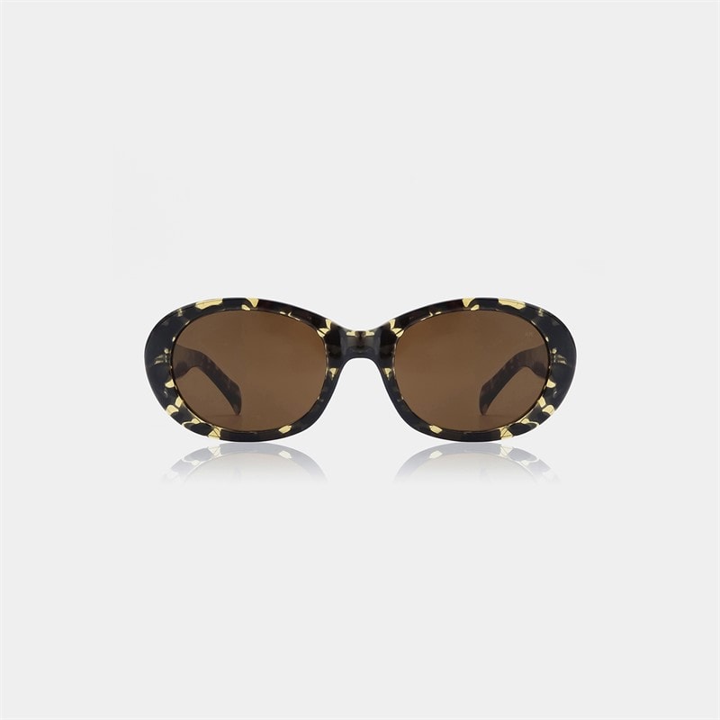 A Kjærbede Anma Sunglasses Black/Yellow Tortoise - Image 3