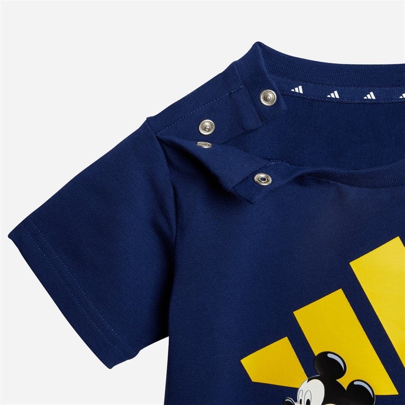 adidas Kids X Disney Mickey Mouse T-Shirt And Shorts Set Dark Blue/Crew Yellow - Image 3