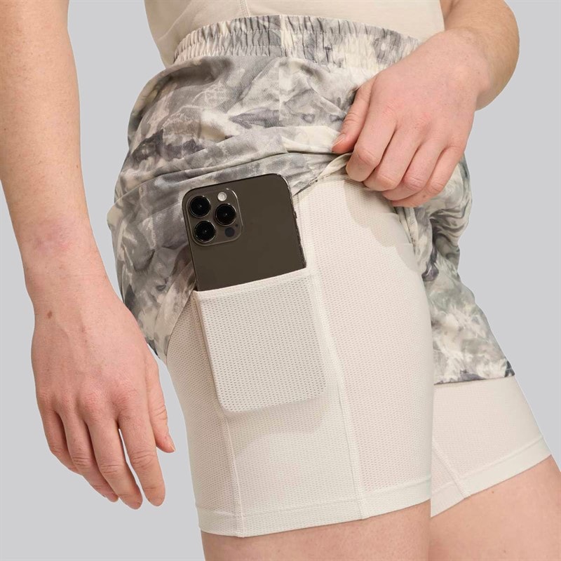 adidas Womens Own The Run Spray Dye 2-In-1 Running Short Orbit Grey/Black - Image 4