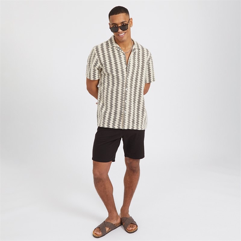 Brave Soul Mens Soresi Short Sleeve Shirt Ecru/Black Crochet - Image 4