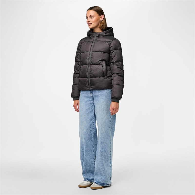 Pieces Womens Janni Short Puffer Jacket Magnet - Image 4