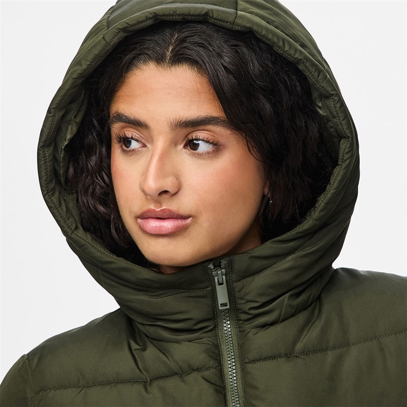 Pieces Womens Janni Short Puffer Jacket Forest Night - Image 3