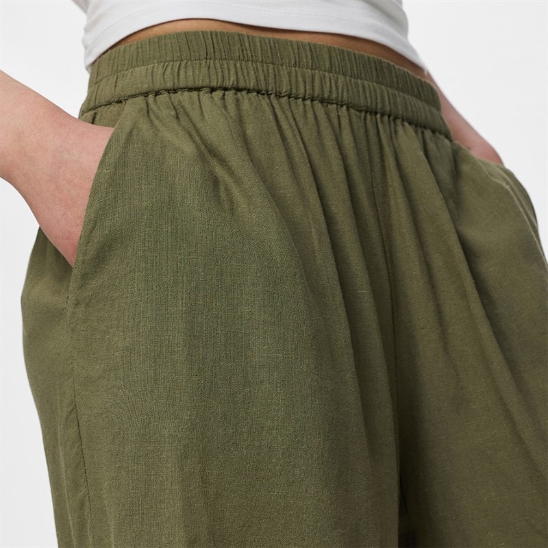 Pieces Womens Pia Shorts Deep Lichen Green - Image 3