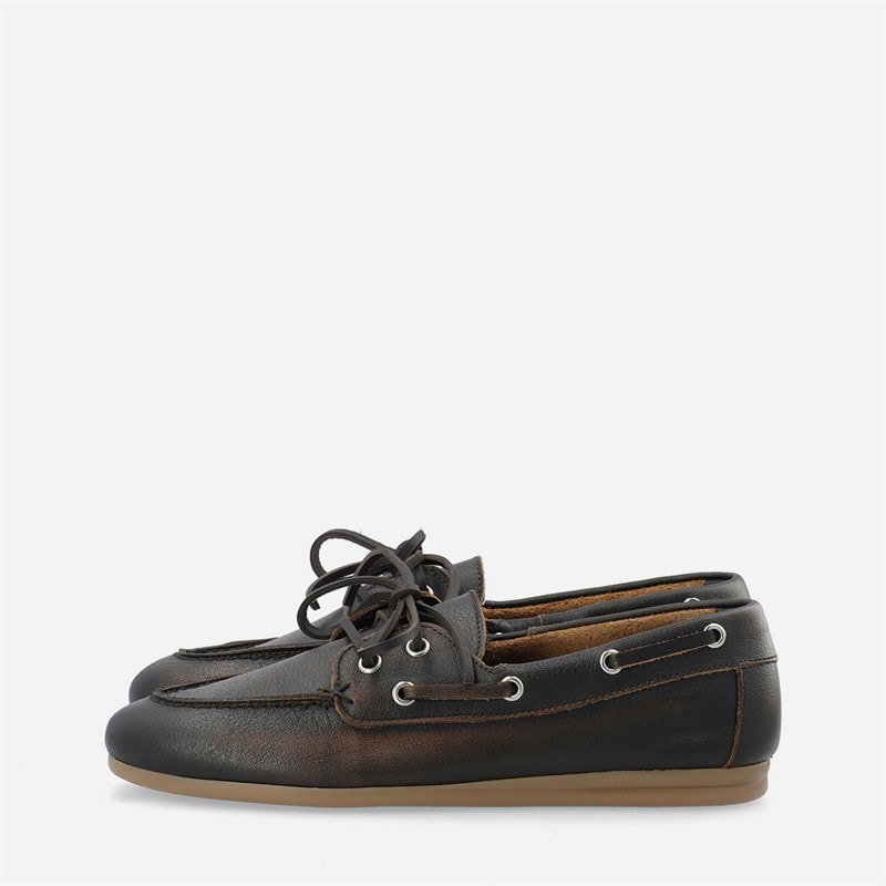 Ca'Shott Womens Cascille Distressed Leather Boat Shoes Brown Distressed - Image 5