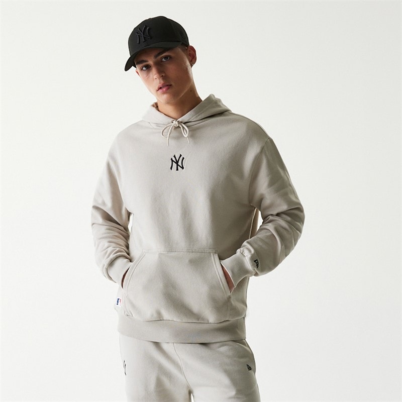 New Era Mens New York Yankees Hoodie Light Beige