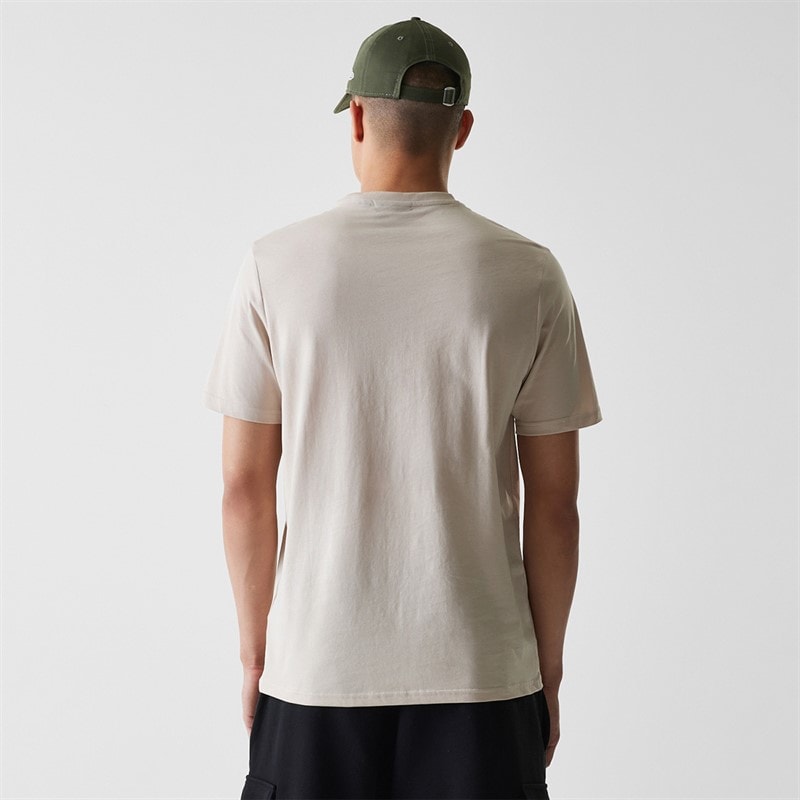 New Era Mens New York Yankees T-Shirt Stone White - Image 2