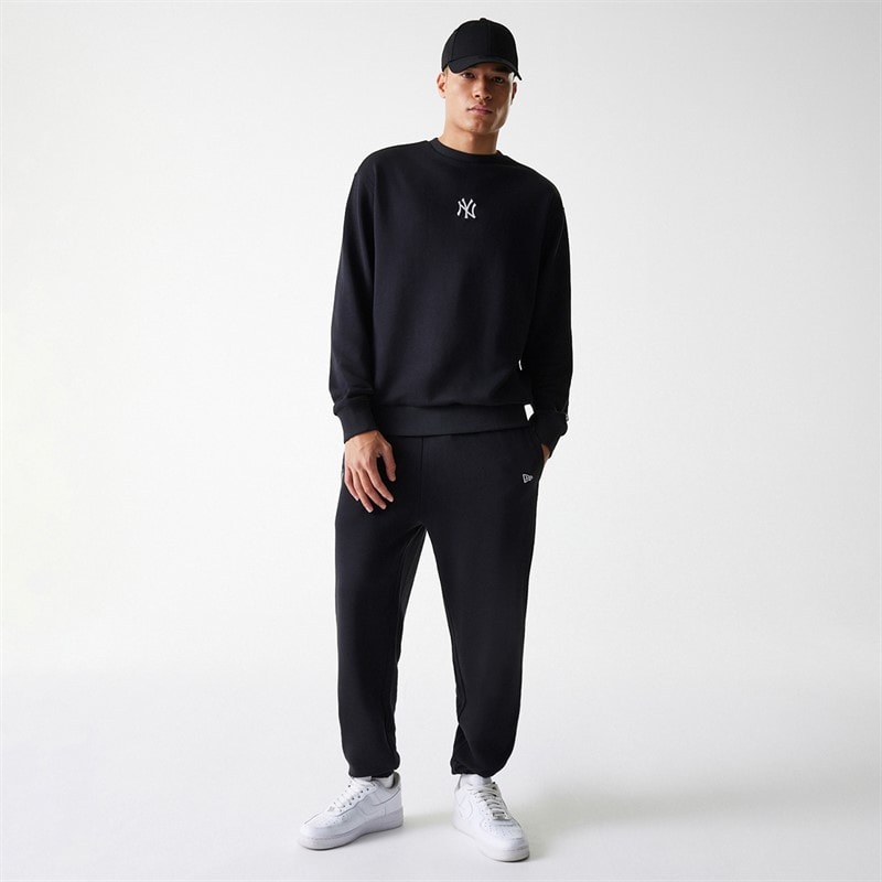 New Era Mens New York Yankees Sweatshirt Black - Image 3