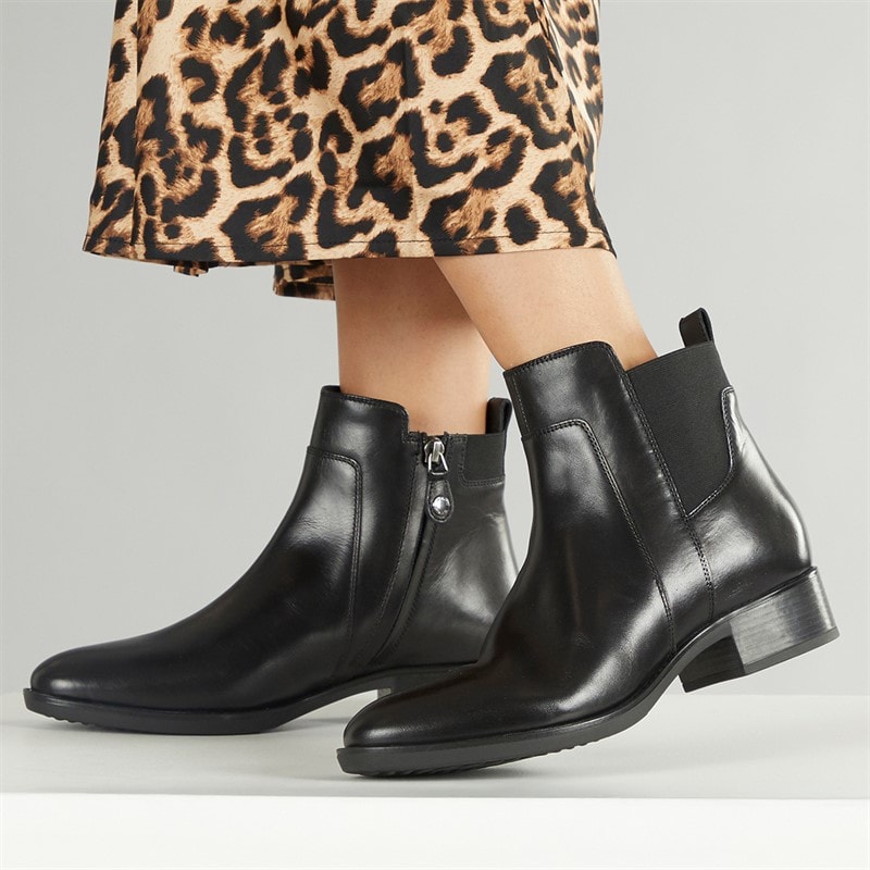 GEOX Womens Felicity Chelsea Boots Black - Image 1