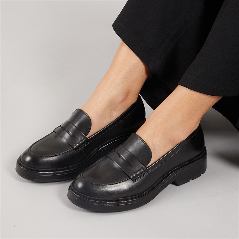 GEOX Womens Swelen Chunky Loafers Black - Image 1