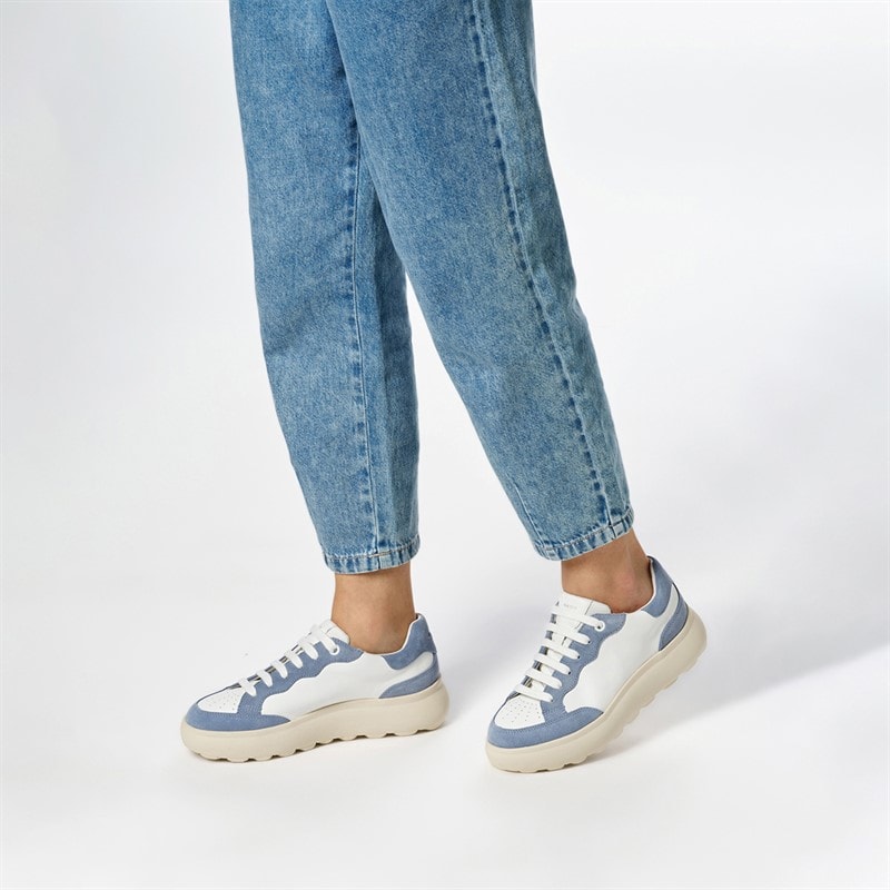 GEOX Womens Spherica EC4.1 Trainers White/Light Blue White/Lt Blue - Image 2
