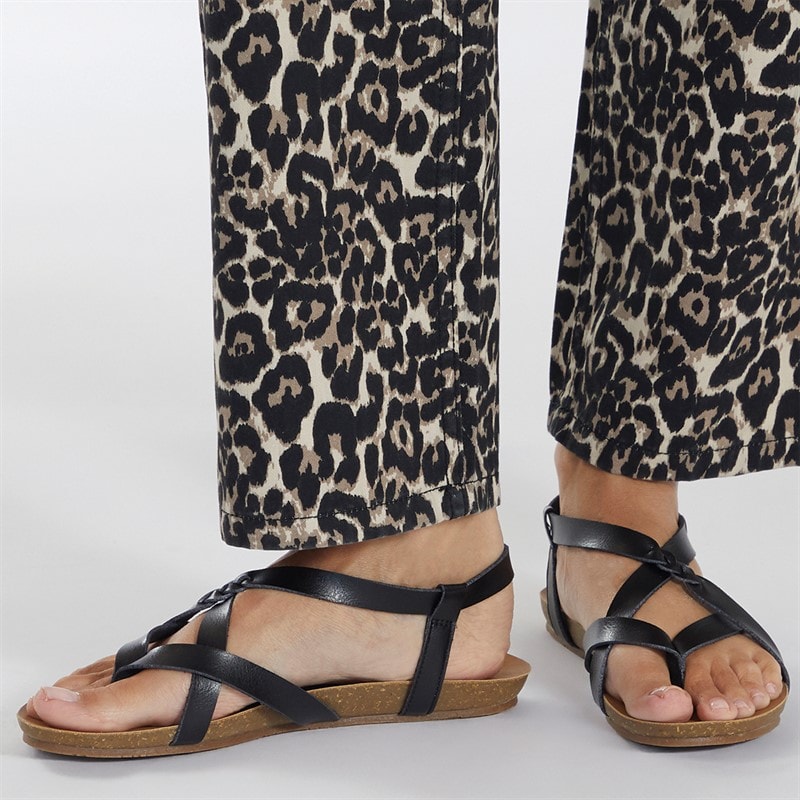 Blowfish Womens Granola-B Sandals Black Dyecut - Image 5