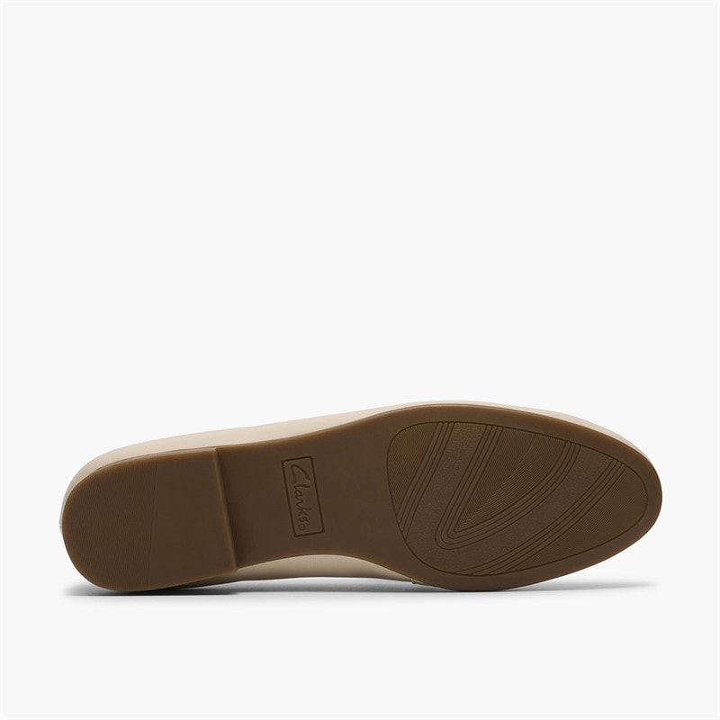 Clarks Womens Tamna Iris Loafers White Leather - Image 3