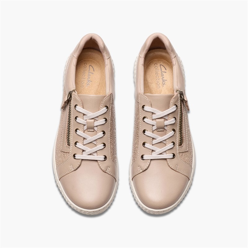Clarks Womens Caroline Rio Trainers Sand Leather - Image 2