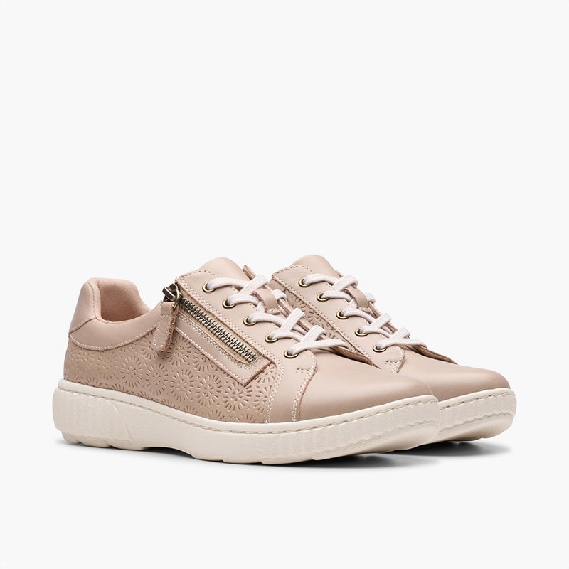 Clarks Womens Caroline Rio Trainers Sand Leather - Image 4