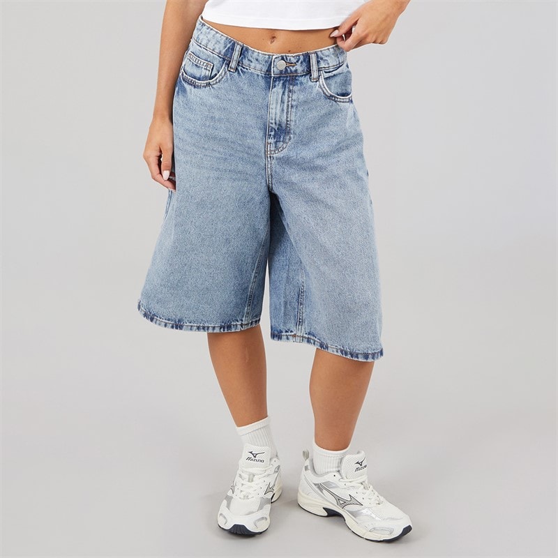 Noisy May Womens Mindie Bermuda Shorts Light Blue Denim - Image 3