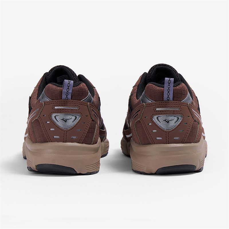 Mizuno MXR Trainers Chicory Coffee/Silver/Black - Image 4