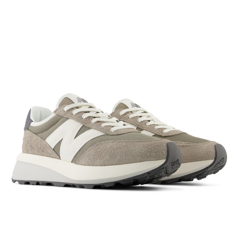 New Balance Womens 370 Trainers Arid Stone - Image 5