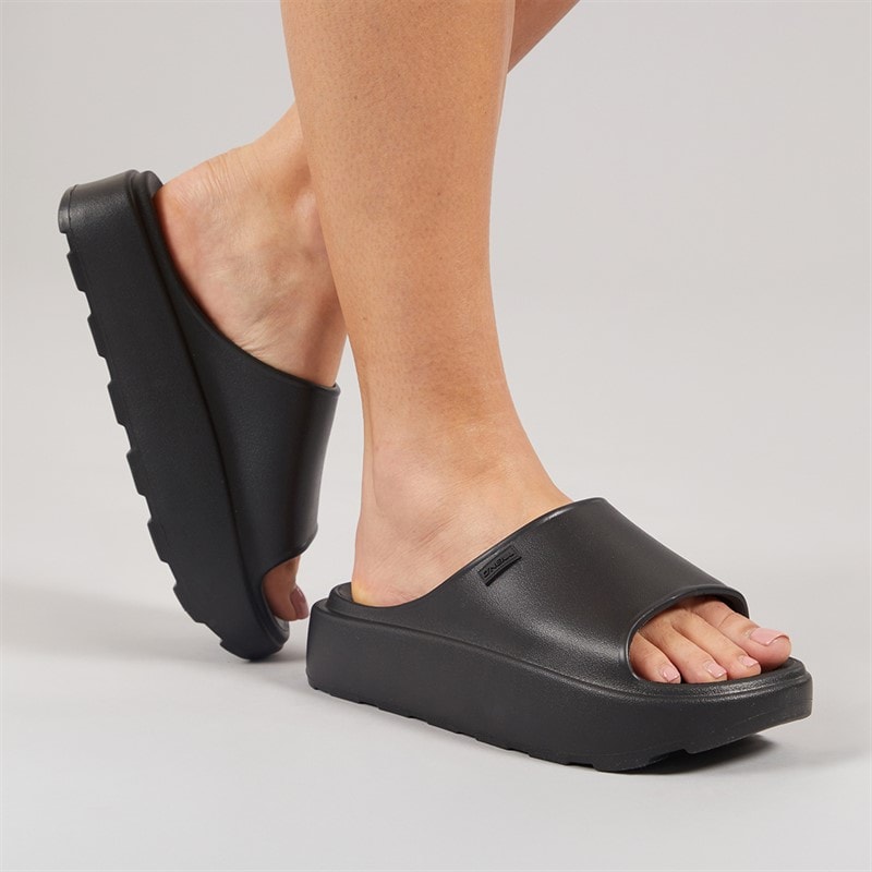 O'Neill Womens Lanika Sliders Black - Image 1
