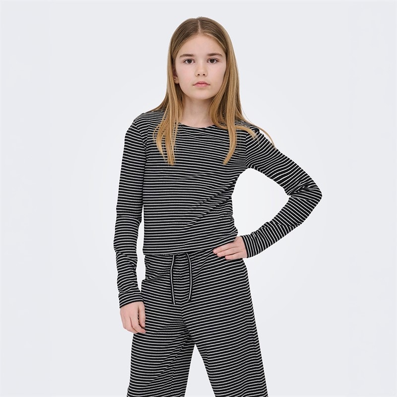 Only Girls Pamia Top Black