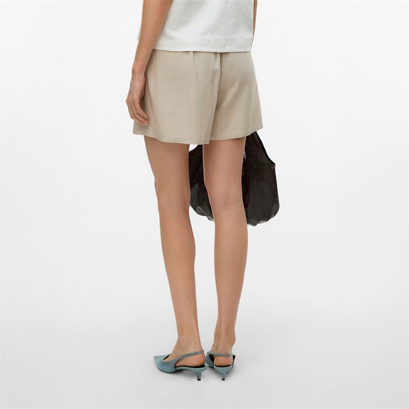 Vero Moda Womens Shorts Silver Lining - Image 2