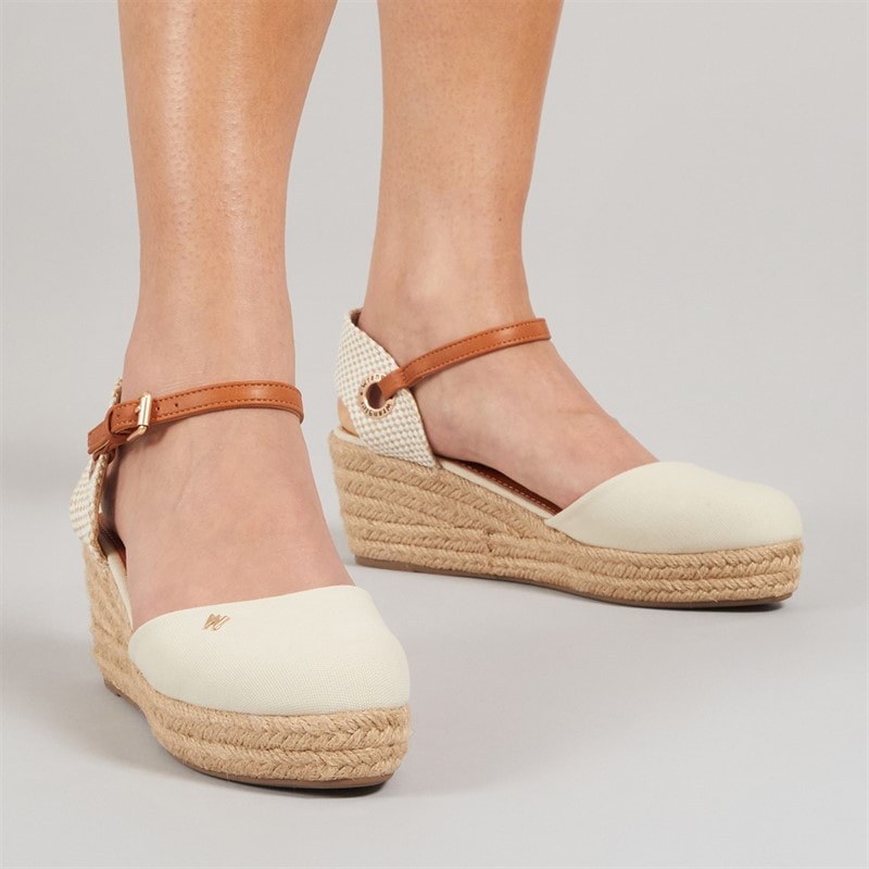 Wrangler Womens Bella Ankle Strap Wedge Sandals Birch - Image 1