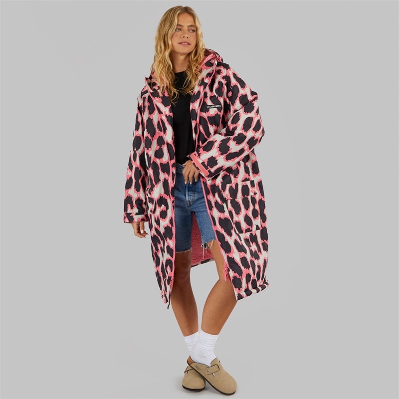 Lagooners Womens Newby Waterproof Changing Robe Leopard - Image 4