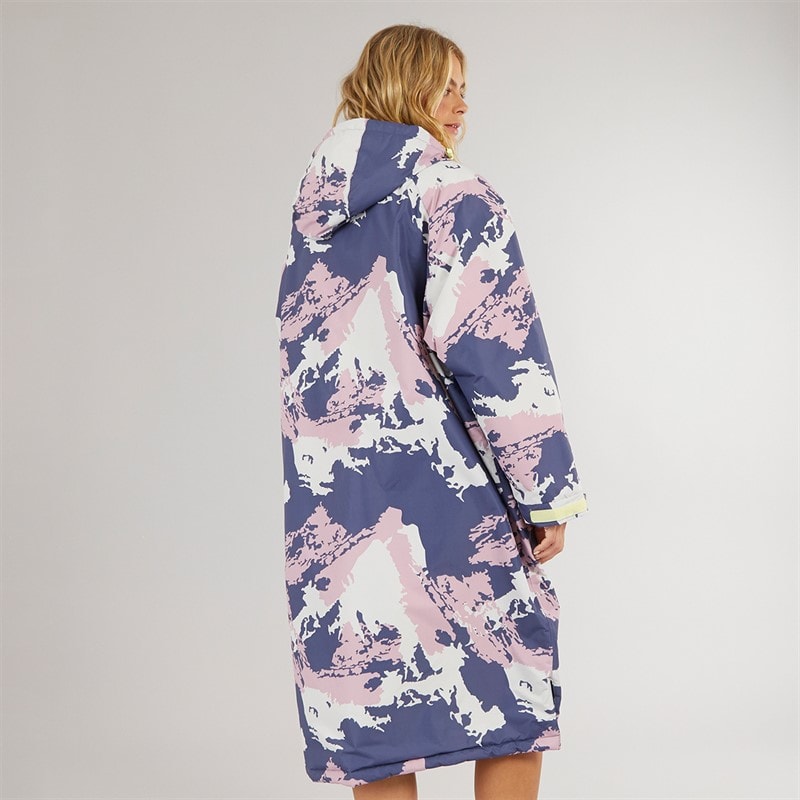 Lagooners Womens Bay Waterproof Changing Robe Camo - Image 2