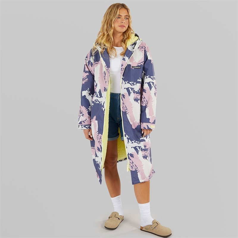 Lagooners Womens Bay Waterproof Changing Robe Camo - Image 4