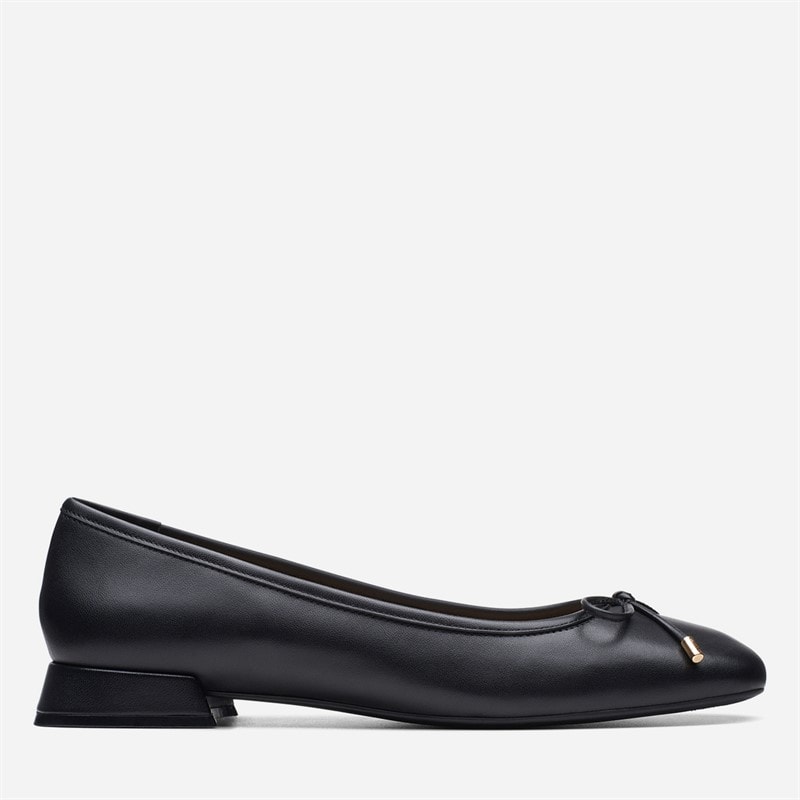 Clarks Womens Ubree 15 Step Shoes Black Leather