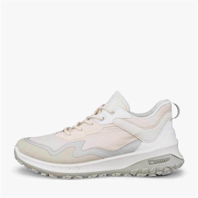 ECCO Womens ULT TRN Nubuck Waterproof Hiking Trainers Gravel/Limestone/Shadow White